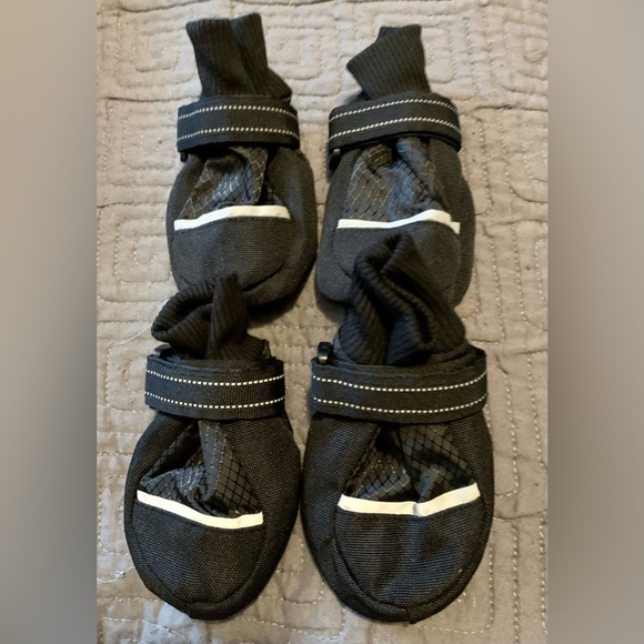 NWT Doglemi waterproof reflective dog vest with reflective boots - Picture 4 of 6